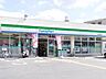 周辺：ファミリーマート 枚方田口二丁目店（302m）