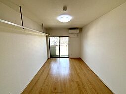 エクラン荒田 0402 4階1Kのリビング/ダイニング