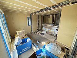 スカイヒルズ 0102 1階2LDKのリビング/ダイニング