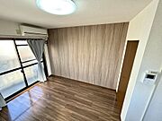 ☆洋室2部屋とも収納スペースあります☆