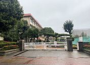 中洲小学校（620m）