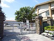城南小学校（627m）