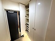 大型シューズクローゼット