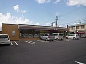 セブイレブン伊敷台2丁目店（850m）