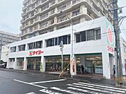 タイヨー甲突店（130m）