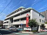 赤塚学園（看護専門学校・タラ美容福祉専門学校）（200m）