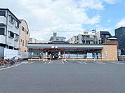 セブンイレブン（250m）
