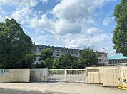 東谷山小学校（1600m）