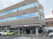 セブンイレブン（360m）