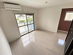 ＬＡ　ＰＵＲＥＺＺＡ 02-E 2階1Kのリビング/ダイニング