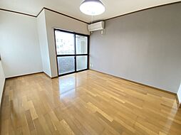 Ｅａｒｔｈ　ｆｌａｔｓ 03-C 3階1Kのリビング/ダイニング