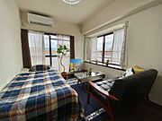 6畳の洋室　角部屋です