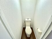 閉塞感のないトイレです
