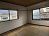 その他：採光面が多いお部屋です