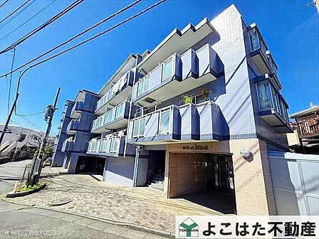たっぷりの陽光が入ってくる建物配置です。風通しも良く、気持ちよく過ごせそうです