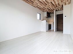 RUSH3 101 1階ワンルームのリビング/ダイニング