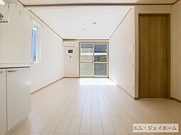 居間