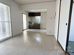 JR東海道・山陽本線 島本駅 徒歩10分の賃貸マンション 1階3LDKのリビング/ダイニング