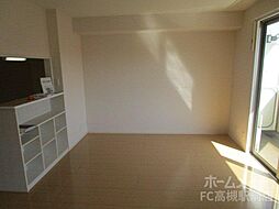 JR東海道・山陽本線 高槻駅 徒歩26分の賃貸アパート 2階2LDKのリビング/ダイニング