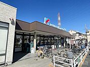 万代　高槻春日店