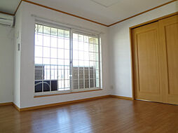 JR北陸本線 長浜駅 3.1kmの賃貸アパート 2階1SLDKのリビング/ダイニング