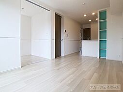 近江鉄道八日市線 太郎坊宮前駅 徒歩2分の賃貸アパート 2階2LDKのリビング/ダイニング