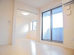 JR東海道・山陽本線 彦根駅 徒歩24分の賃貸アパート 2階1LDKのリビング/ダイニング