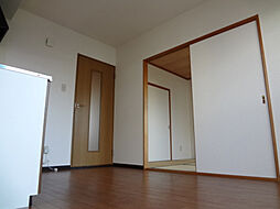 JR東海道・山陽本線 能登川駅 徒歩25分の賃貸マンション 2階2DKのリビング/ダイニング