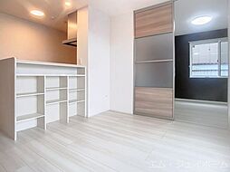 JR草津線 手原駅 徒歩19分の賃貸アパート 3階1LDKのリビング/ダイニング