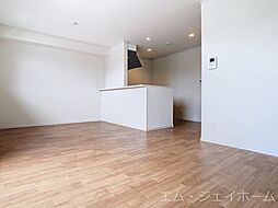 JR湖西線 堅田駅 3.7kmの賃貸アパート 2階2LDKのリビング/ダイニング