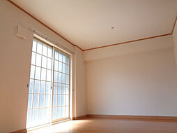 JR湖西線 堅田駅 4.8kmの賃貸アパート 1階1LDKのリビング/ダイニング