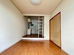 居間