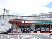 セブンイレブン 八幡浅川1丁目店 384m