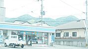 ローソン 八幡町上津役東店 333m