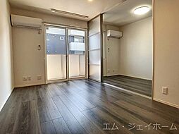 居間