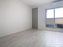 Mr.7 202 2階1LDKのリビング/ダイニング