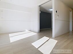 レスパスカルム 203 2階1LDKのリビング/ダイニング