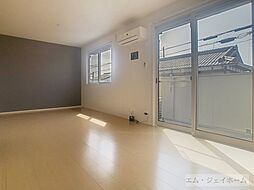 居間