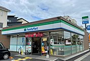 ファミリーマート　大津月輪三丁目店