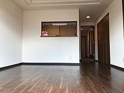 フローリッシュホーム 201 2階2LDKのリビング/ダイニング