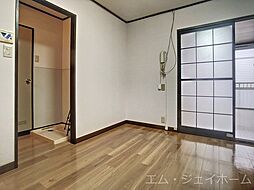 居間