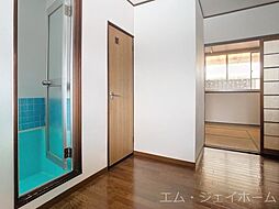 居間