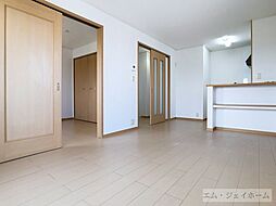 居間