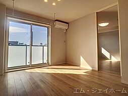 居間