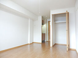 アルカンシェル 103 1階ワンルームのリビング/ダイニング