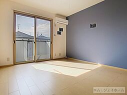 グランシャリオ 202 2階1Kのリビング/ダイニング