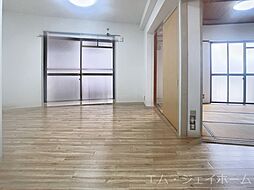 居間