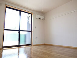 近江鉄道近江本線 愛知川駅 徒歩13分の賃貸アパート 2階1Kのリビング/ダイニング