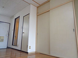 JR東海道・山陽本線 彦根駅 徒歩24分の賃貸アパート 1階1DKのリビング/ダイニング