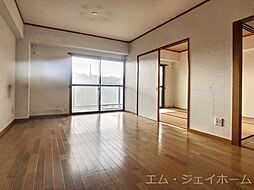 居間